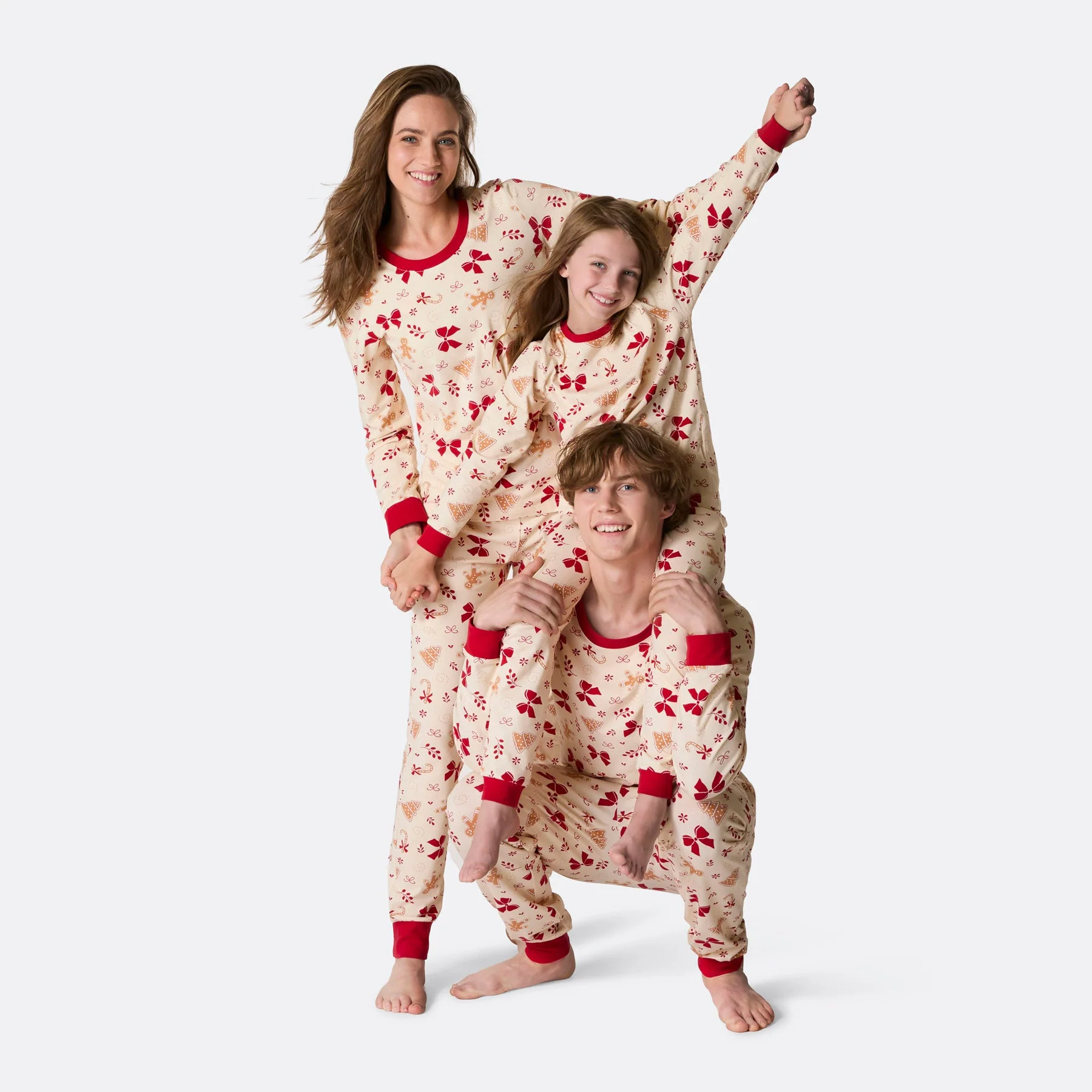 Men's Gingerbread Christmas Pyjamas - Image 7
