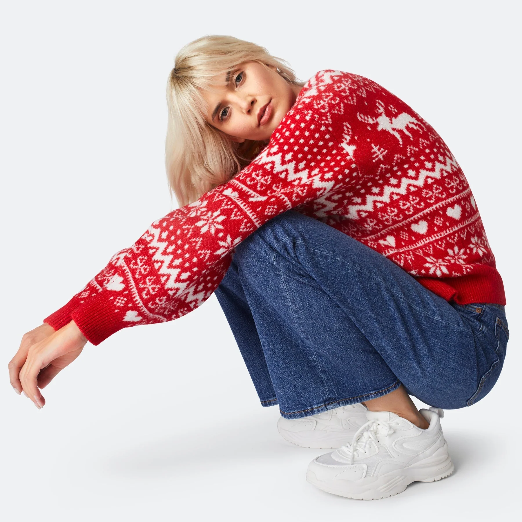 Women's Reindeer Oversized Christmas Sweater - Image 5